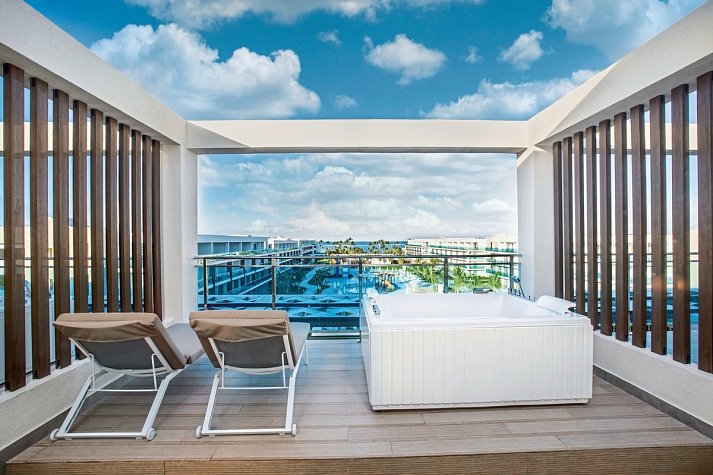 Serenade Punta Cana Beach & Spa Resort - Wbsp. Premium Suite Preferred Club Outdoor Jacuzzi (Zimmercodierung WM2)