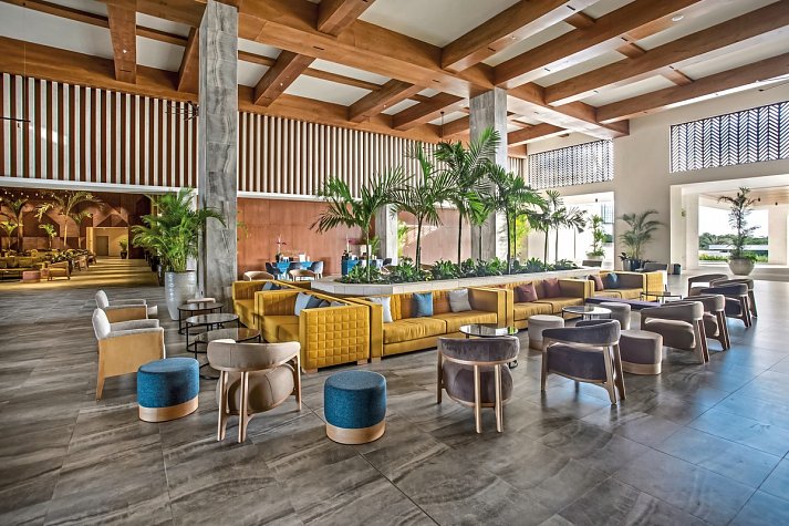 Serenade Punta Cana Beach & Spa Resort