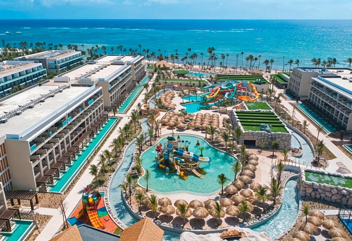 Serenade Caribe Club Family Beach Resort
