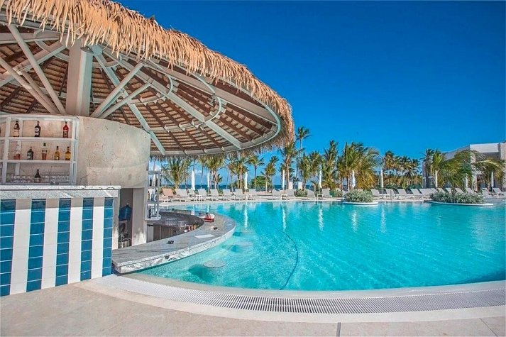 Serenade Caribe Club Family Beach Resort