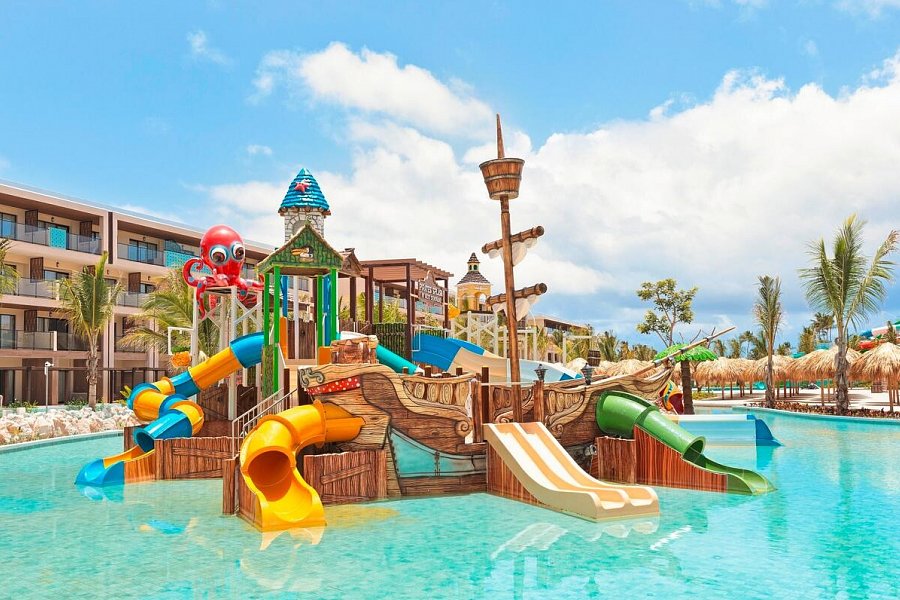 Serenade Caribe Club Family Beach Resort