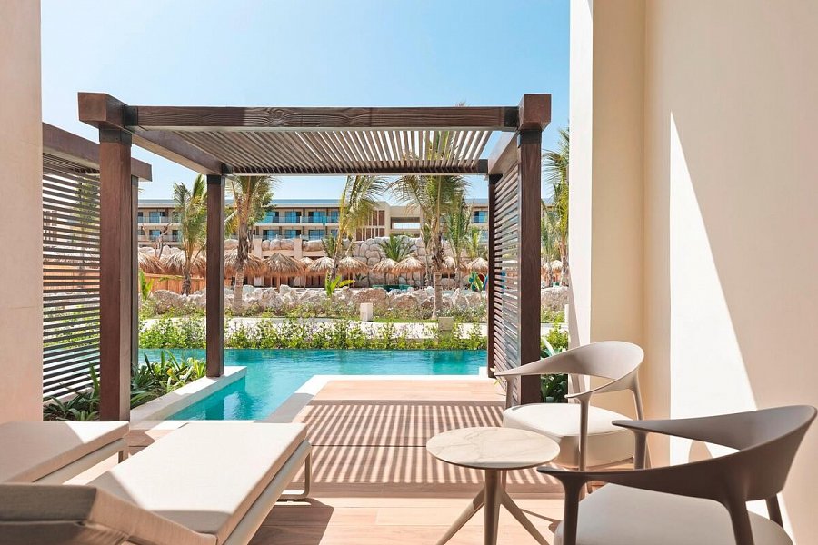 Serenade Caribe Club Family Beach Resort - Wohnbeispiel Luxury Swim Out (Zimmercodierung UUQ)