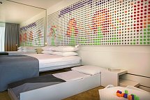 Family Hotel Amarin - Wohnbeispiel Doppelzimmer Meerseite 2+1 (Zimmercodierungen DBC & FVC)