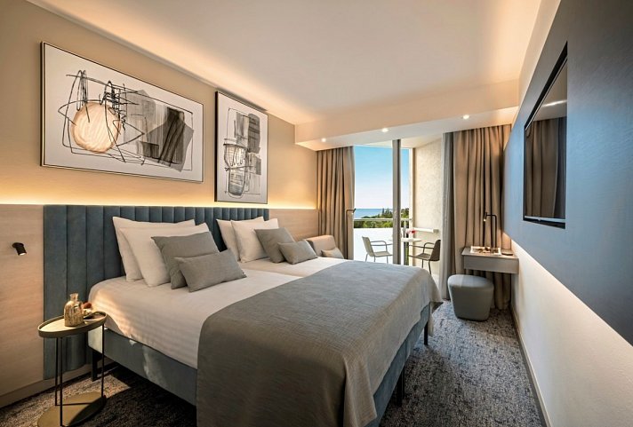 Aminess Maestral Hotel - Wohnbeispiel Doppelzimmer Superior Meerseite (Zimmercodierung DSC)