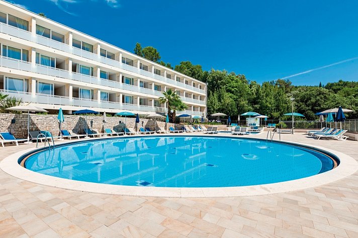 Sunny Rabac by Valamar