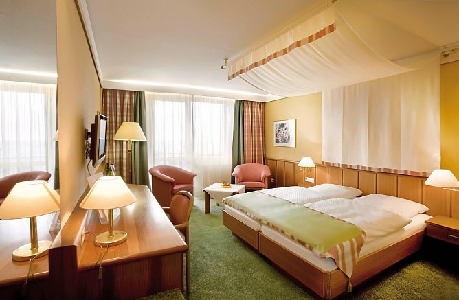 Wellness- & Nationalpark-Hotel Schliffkopf - Wohnbeispiel Doppelzimmer Steinmäuerle (Zimmercodierung DB2)