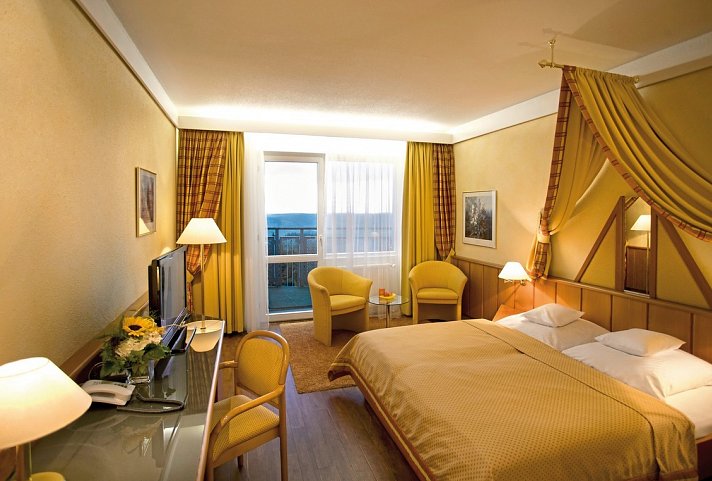 Wellness- & Nationalpark-Hotel Schliffkopf - Wohnbeispiel Doppelzimmer Roter Schliff (Zimmercodierungen DB1, DX1 & DX2)