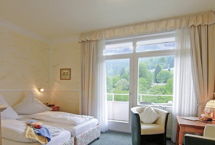 Hotel Weingärtner - Wohnbeispiel Doppelzimmer Talseite (Zimmercodierung DB2)