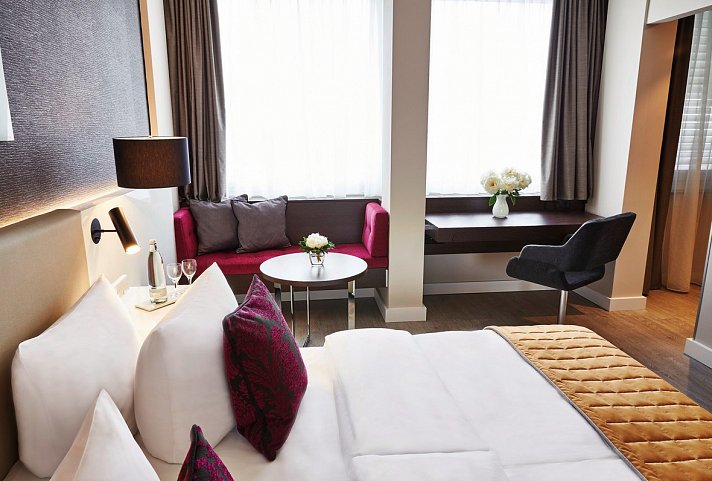 Steigenberger Hotel Köln - Wohnbeispiel Doppelzimmer Business (Zimmercodierungen DB1 & DC1)