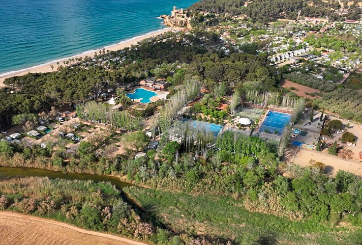 Tamarit Beach Resort