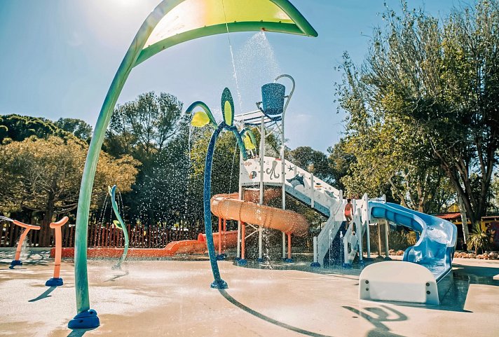 Tamarit Beach Resort