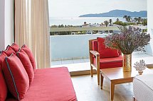 Grecotel LUX®ME Dama Dama - Wohnbeispiel Doppelzimmer Superior Guestroom mit Meerblick (Zimmercodierung DSM)