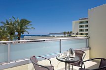 Avra Beach Resort - Wohnbeispiel Familienzimmer Gartenblick (Zimmercodierung F1G)