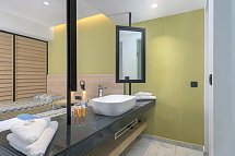 Avra Beach Resort - Badbeispiel (Zimmercodierung FSG)