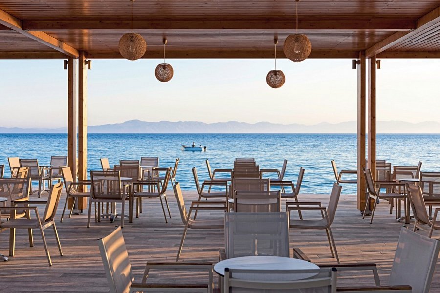 Avra Beach Resort