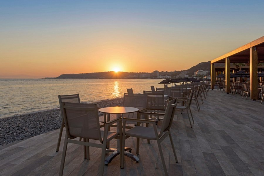 Avra Beach Resort