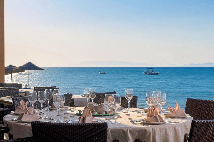 Avra Beach Resort