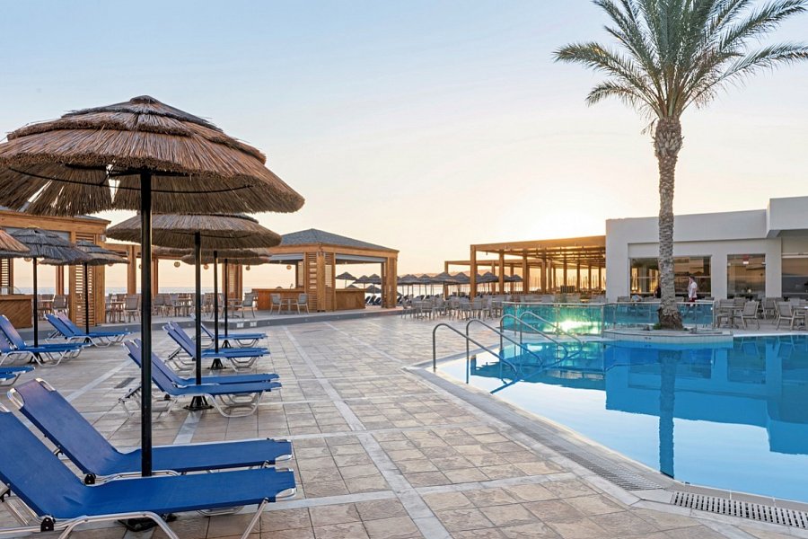 Avra Beach Resort