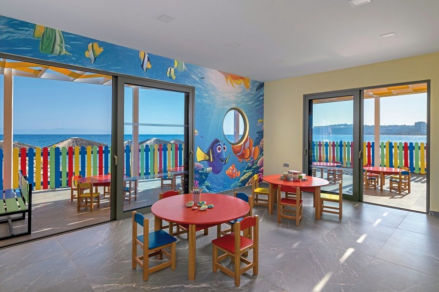 Avra Beach Resort