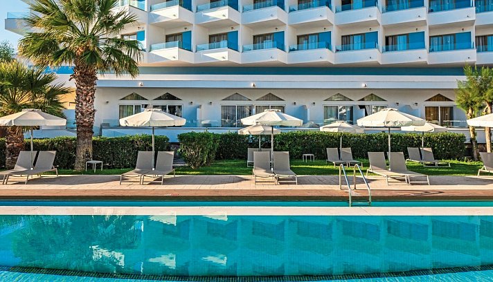 Blue Sea Beach Resort
