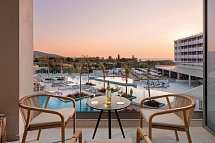 Electra Palace - Wohnbeispiel Juniorsuite Executive Poolblick (Zimmercodierung JTP)