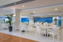 Oceanis Beach