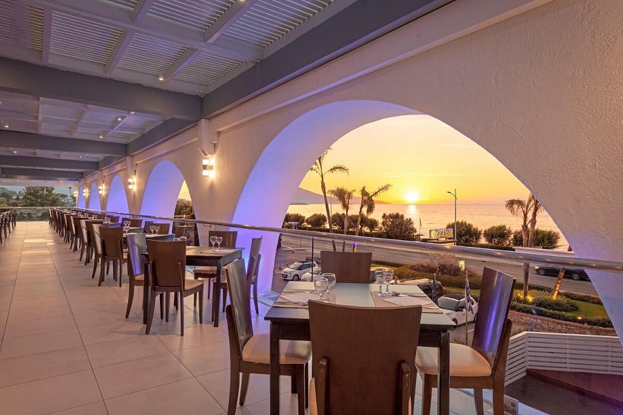 Oceanis Beach