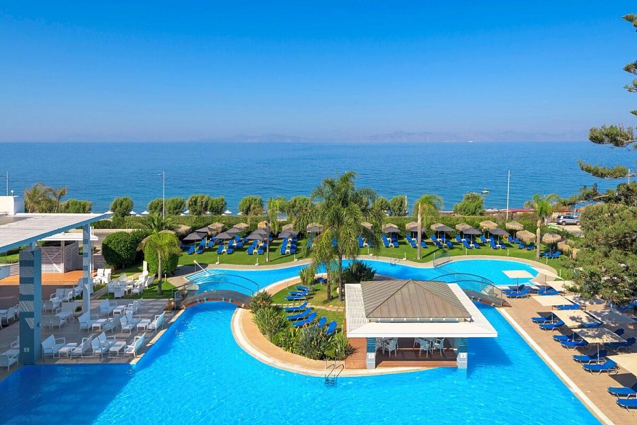 Oceanis Beach