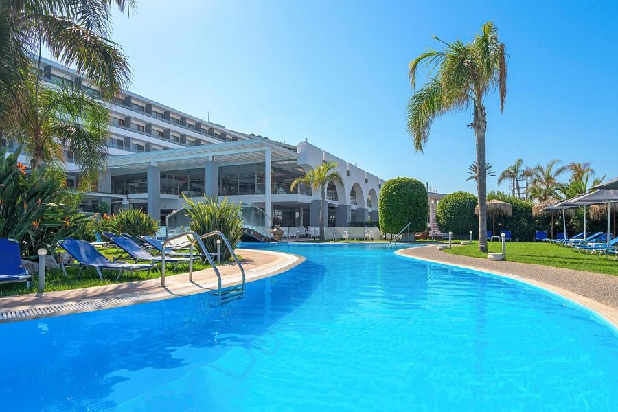 Oceanis Beach
