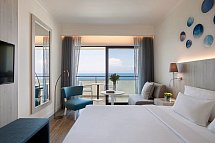 Amus Hotel & Spa - Wohnbeispiel Doppelzimmer Deluxe Meerblick (Zimmercodierung DDM)