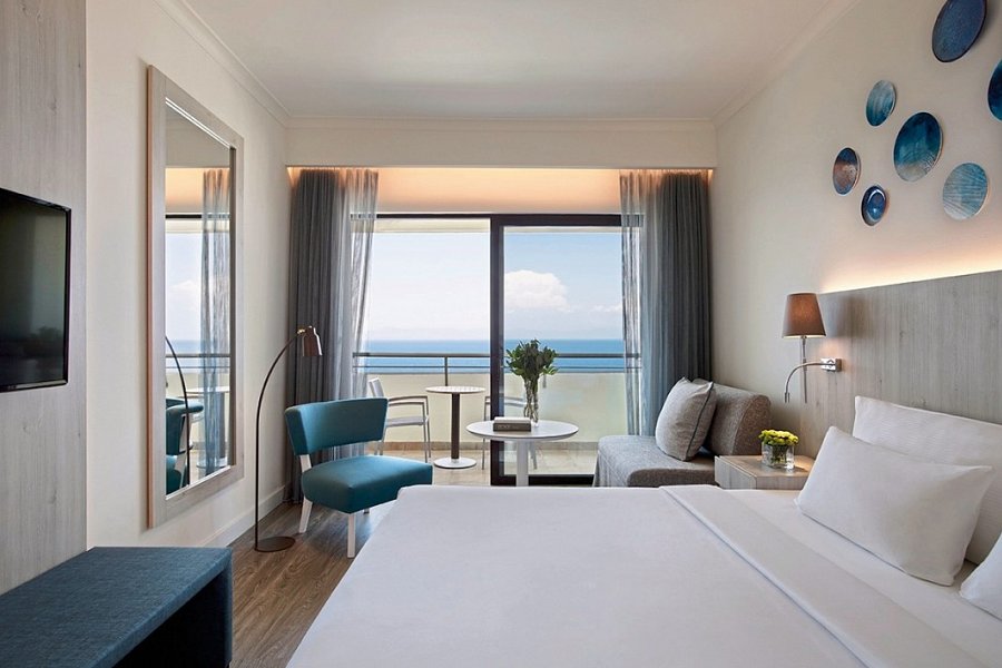 Amus Hotel & Spa - Wohnbeispiel Doppelzimmer Deluxe Meerblick (Zimmercodierung DDM)