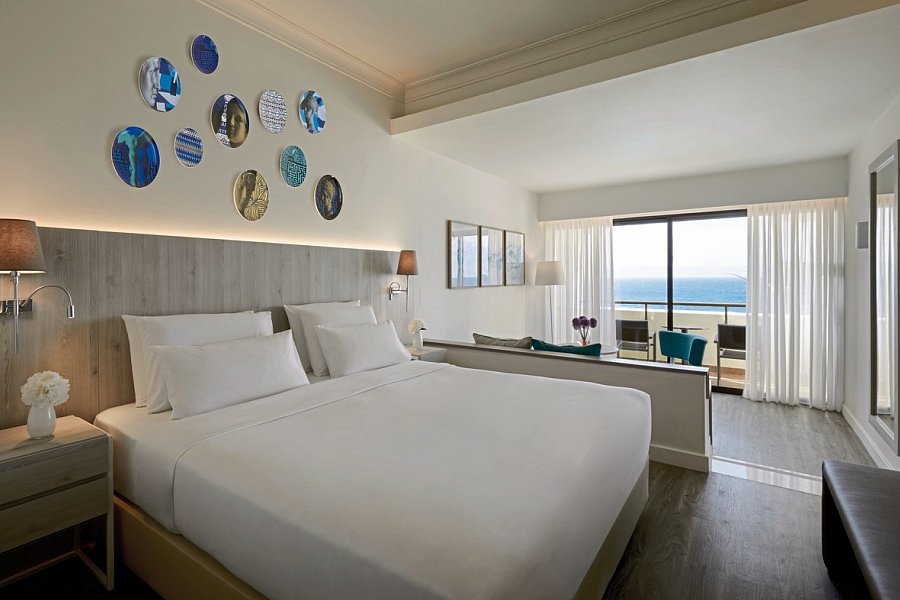 Amus Hotel & Spa - Wohnbeispiel Premium Deluxe Meerblick (Zimmercodierung DMM)