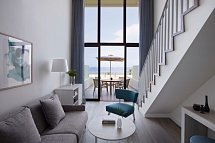Amus Hotel & Spa - Wohnbeispiel Maisonette Meerblick (Zimmercodierung MBM)