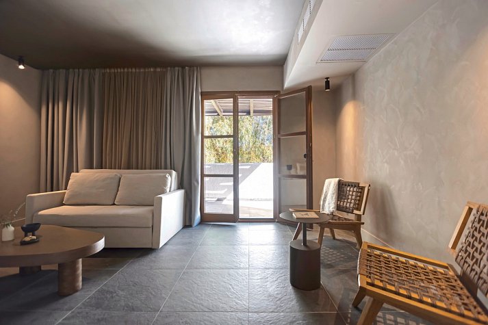 Aulus Lindos Rhodes, Curio Collection by Hilton - Wohnbeispiel Bungalow Garden View Tropical Suite (Zimmercodierung B1G)