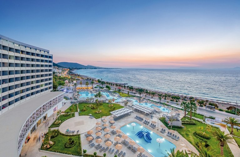 Akti Imperial Deluxe Resort & Spa Dolce by Wyndham