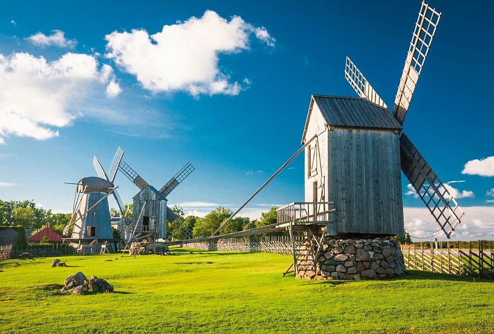 Städtezauber und Inselwelt - Windmühlen auf Saaremaa