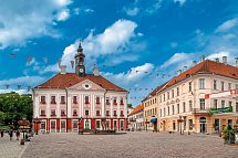 Städtezauber und Inselwelt - Rathaus von Tartu