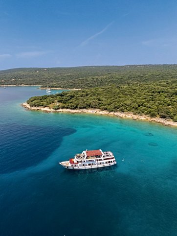 Kreuzfahrt Highlights Kvarner Bucht - Schiffsbeispiel Motoryacht