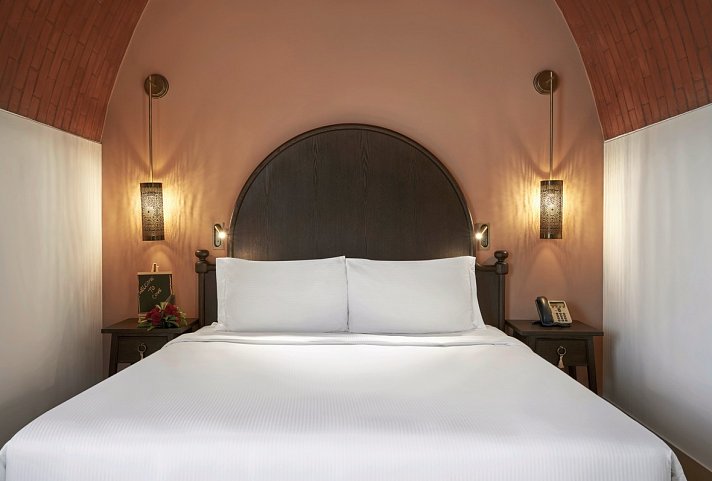 The Cove Rotana Resort - Wohnbeispiel Guest Room King or Twin (Zimmercodierungen DB1, DBG, DBP, DBI, DBM, UP1, UP2 & UP3)