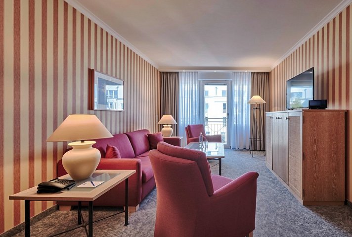 Dorint Strandhotel Binz/Rügen - Wohnbeispiel Suite Komfort (Zimmercodierung WF1)