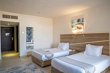 Blend Elphistone Resort - Wohnbeispiel Doppelzimmer Deluxe Poolblick (Zimmercodierung DDP)