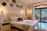 Blend Elphistone Resort