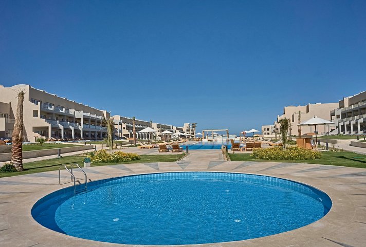 Diamond Beach by Pearl Resort