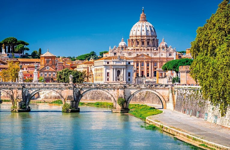 Autotour Classic Italien: Rom und Amalfiküste