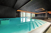 360 Grad Wintererlebnis - Hallenbad, Arctic Hilltop Boutique Hotel