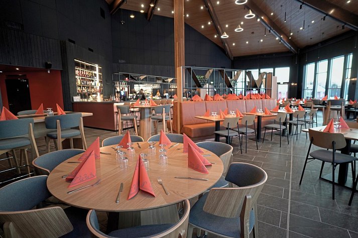 Santa Claus Holiday Village - Restaurant