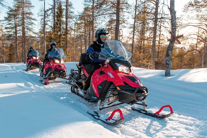 Lappland pur - Huskys, Rentiere & Nordlichter
