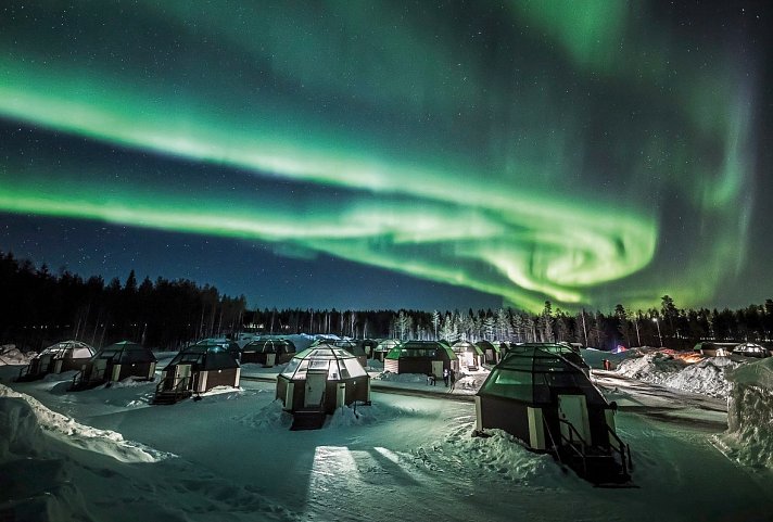 Polarlichtjagd im SnowHotel - Arctic SnowHotel & Glass Igloos