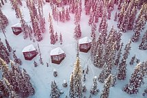 Winter-Faszination Finnland - Magical Pond Igloos