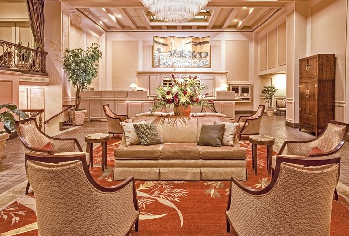 Mayflower Park Hotel